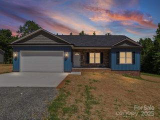 205 S Hill Avenue, Albemarle, NC 28001