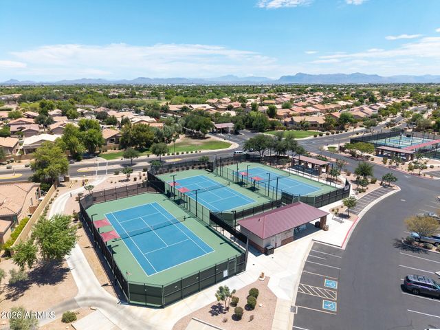 4750 E BLUE SPRUCE Lane, Gilbert, AZ 85298