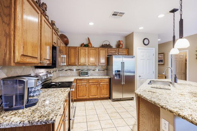 4750 E BLUE SPRUCE Lane, Gilbert, AZ 85298