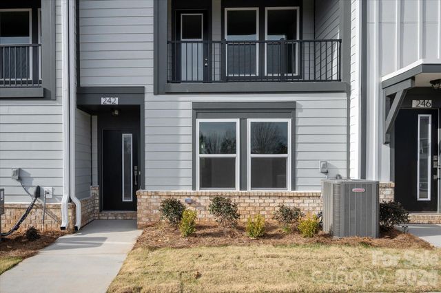 242 Ferebee Place BRX0073, Charlotte, NC 28213