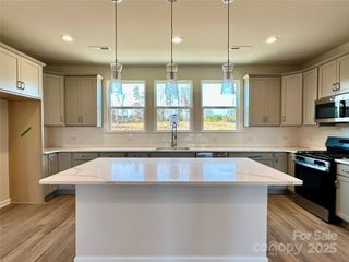 242 Ferebee Place BRX0073, Charlotte, NC 28213