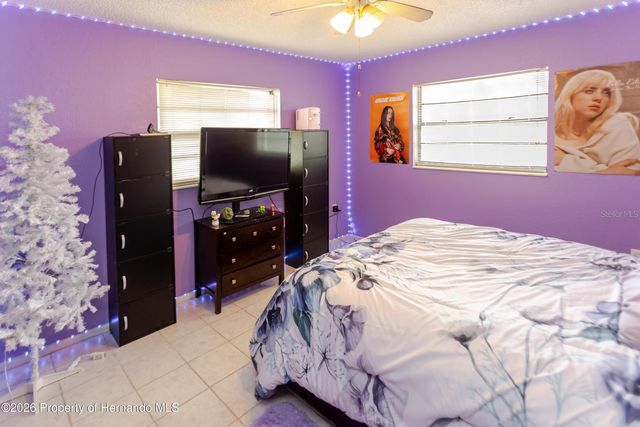 9027 BONNET WAY, Weeki Wachee, FL 34613