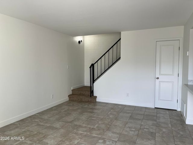 5403 W SHEENA Drive, Glendale, AZ 85306