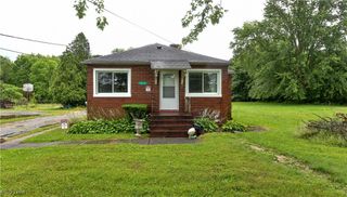 1212 State Route 7 NE, Brookfield, OH 44403