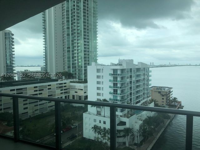 460 NE 28th ST 1102, Miami, FL 33132