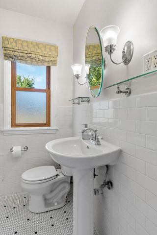 1161 Van Buren Avenue, Saint Paul, MN 55104