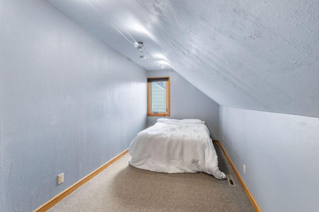 1161 Van Buren Avenue, Saint Paul, MN 55104