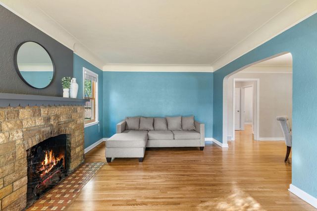 1161 Van Buren Avenue, Saint Paul, MN 55104