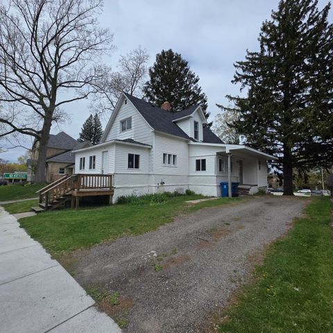 210 E Church Street, Hart, MI 49420