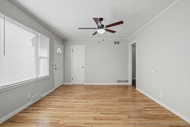 1032 N Canton Avenue, Tulsa, OK 74115