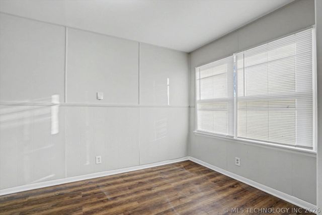 1032 N Canton Avenue, Tulsa, OK 74115