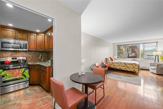 81-11 45th Avenue 3V, Elmhurst, NY 11373