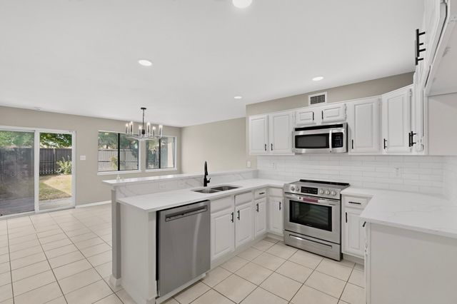 2404 Lemmontree Lane, Plano, TX 75074