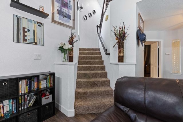 2401 Mountain Quail Way, Modesto, CA 95355