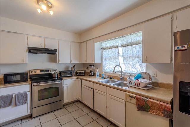 4825 VICTORY DRIVE, Orlando, FL 32808