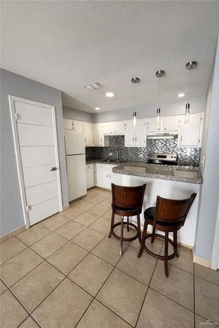 312 Gastel Circle 3, Edinburg, TX 78539