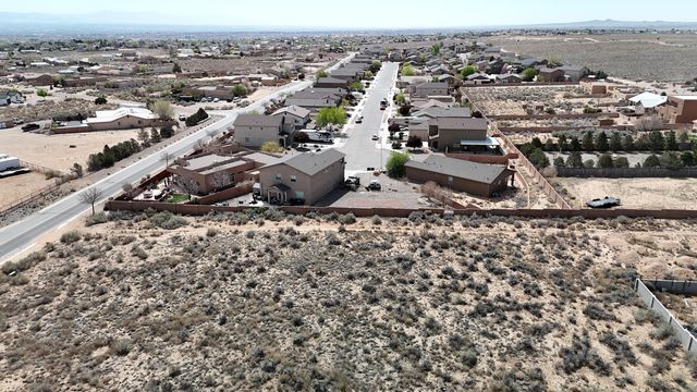 509 10TH Street NE, Rio Rancho, NM 87124