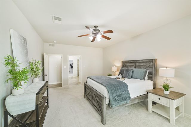 13607 Breakwater Path Loop, Houston, TX 77044
