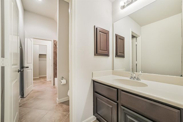 13607 Breakwater Path Loop, Houston, TX 77044