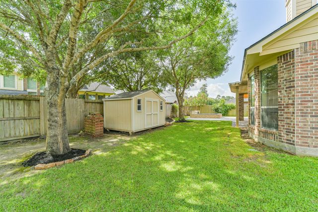 13607 Breakwater Path Loop, Houston, TX 77044