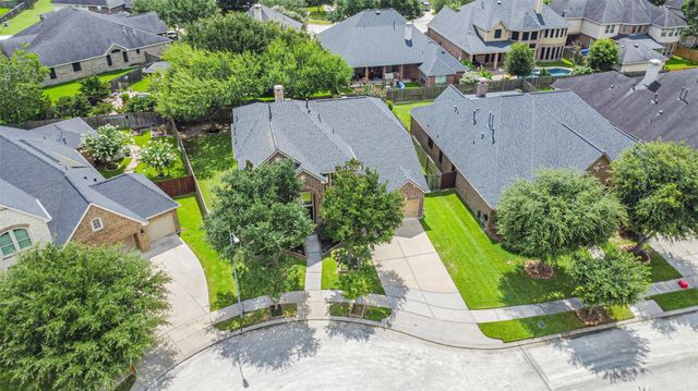 13607 Breakwater Path Loop, Houston, TX 77044
