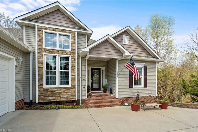 106 Mae Matilda Court, Archdale, NC 27263