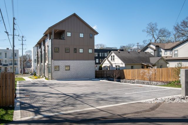 1233 Lischey Ave, Nashville, TN 37207