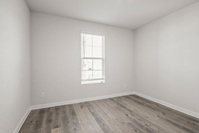 496 Shoreview Drive, Conroe, TX 77303