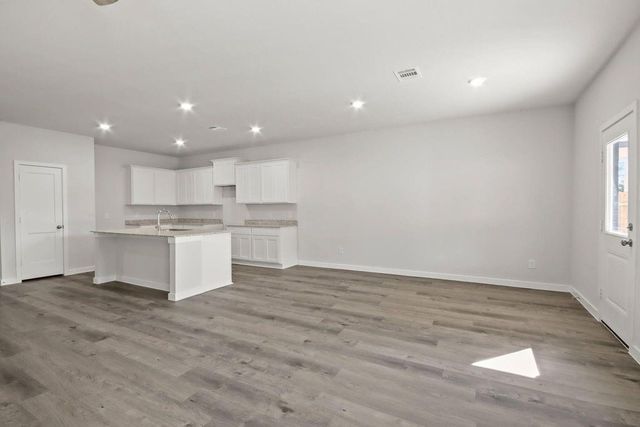 496 Shoreview Drive, Conroe, TX 77303