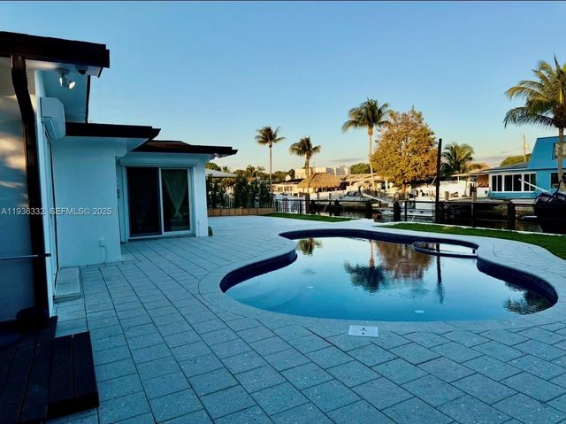806 Argonaut Is 2, Dania Beach, FL 33004