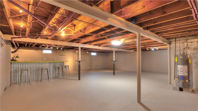 6055 South Street Rd, Fleming, NY 13021