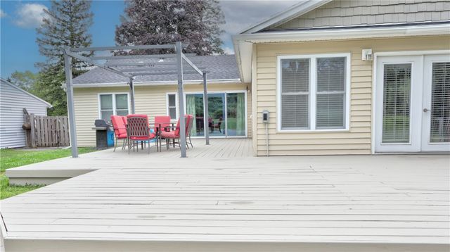 6055 South Street Rd, Fleming, NY 13021