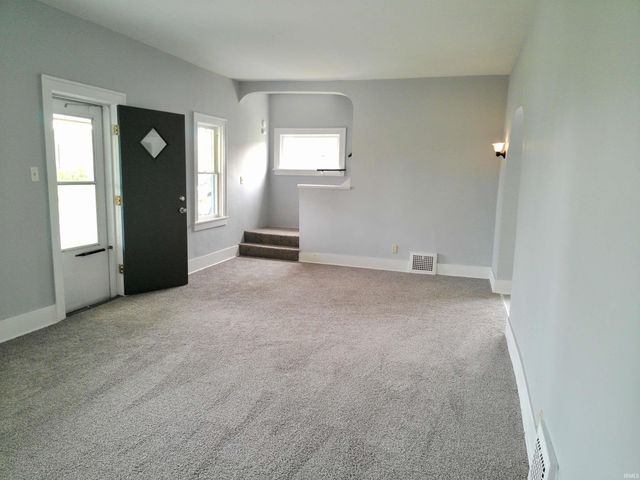 721 S Arnold Street, South Bend, IN 46619