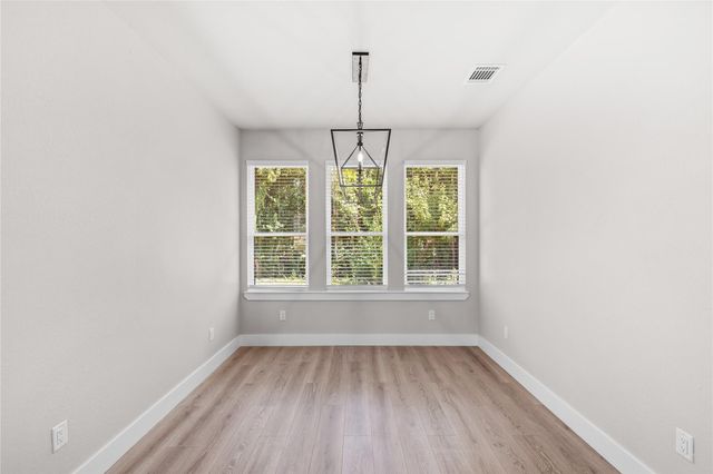 2318 Progress Drive, Brenham, TX 77833