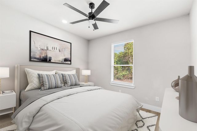 2318 Progress Drive, Brenham, TX 77833