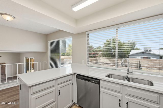 4616 W CHICAGO Street, Chandler, AZ 85226