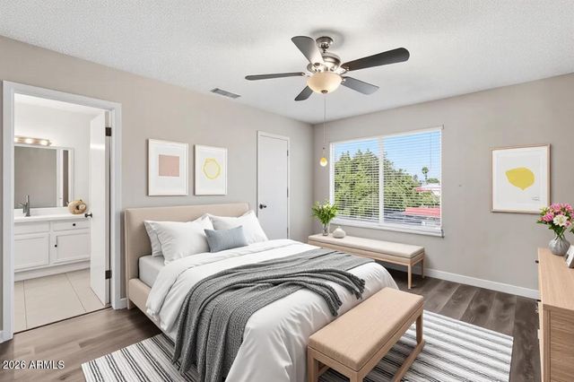 4616 W CHICAGO Street, Chandler, AZ 85226