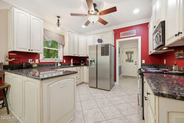 74 Hannah Drive, Chocowinity, NC 27817