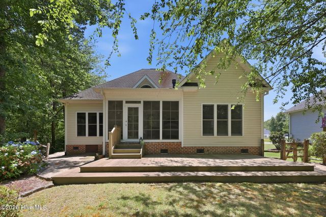 74 Hannah Drive, Chocowinity, NC 27817