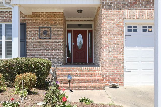 74 Hannah Drive, Chocowinity, NC 27817