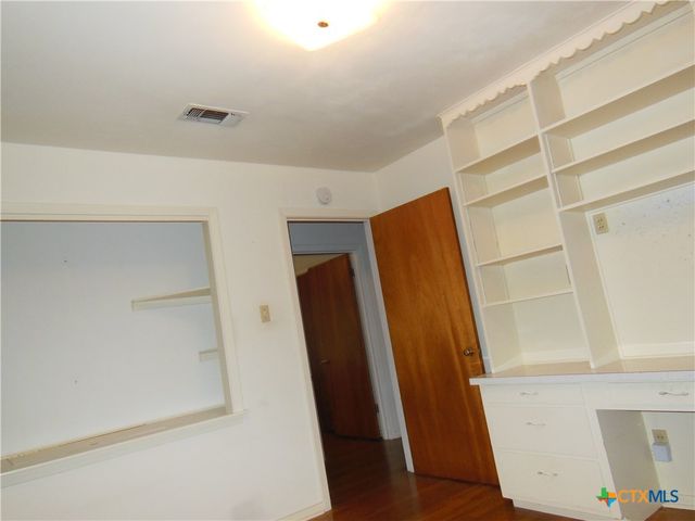 391 Oakcrest, New Braunfels, TX 78130