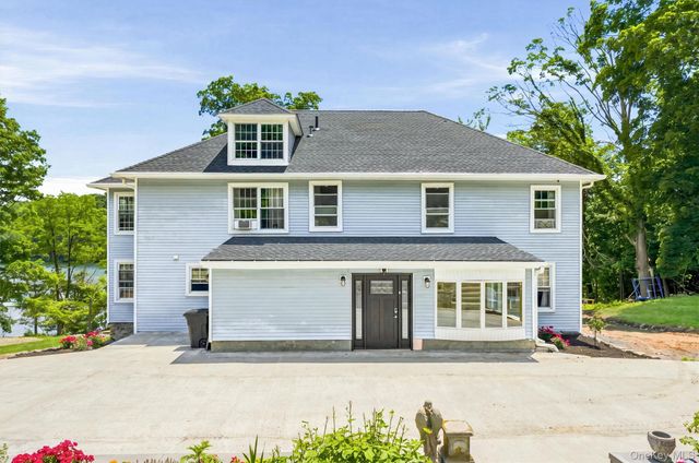 556 Lakes Road, Monroe, NY 10950