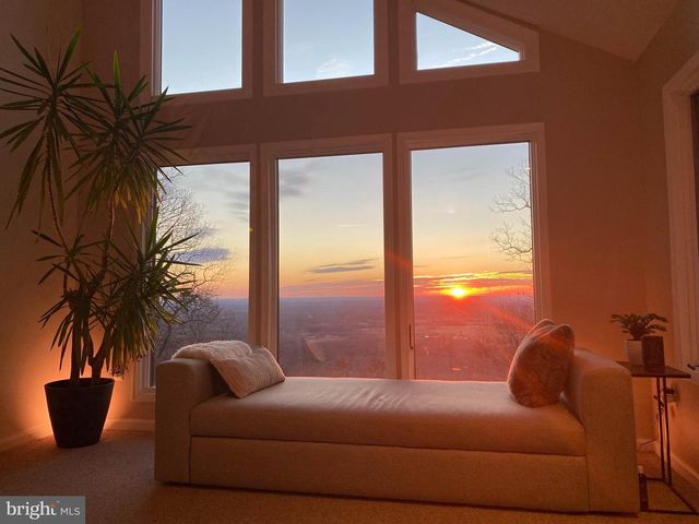 2090 PAINTER CT, Haymarket, VA 20169