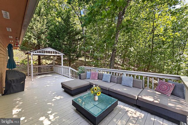 2090 PAINTER CT, Haymarket, VA 20169