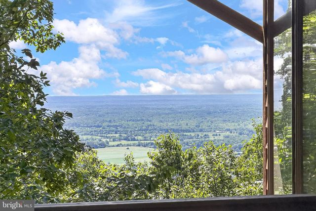 2090 PAINTER CT, Haymarket, VA 20169