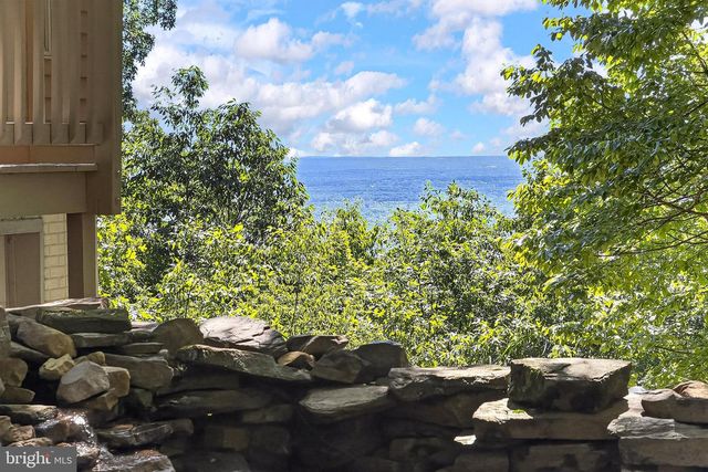 2090 PAINTER CT, Haymarket, VA 20169