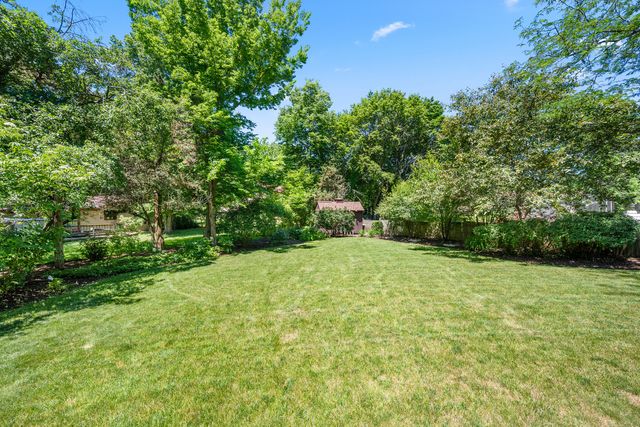 1311 Azalea Lane, Dekalb, IL 60115