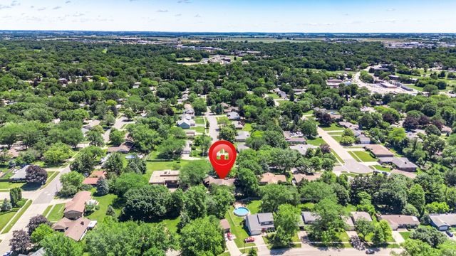 1311 Azalea Lane, Dekalb, IL 60115