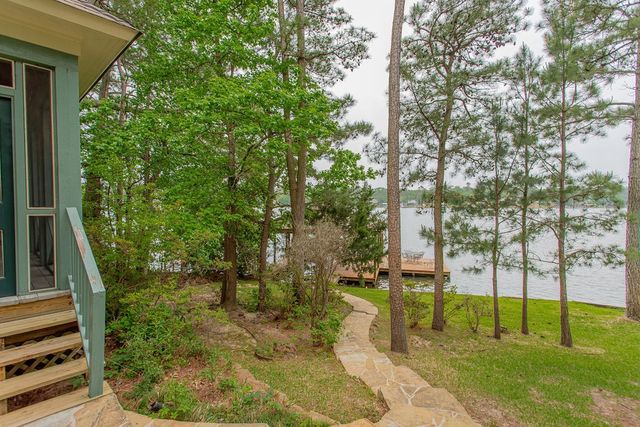 1355 Hideaway Lane W, Hideaway, TX 75771