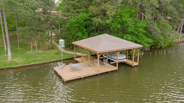 1355 Hideaway Lane W, Hideaway, TX 75771